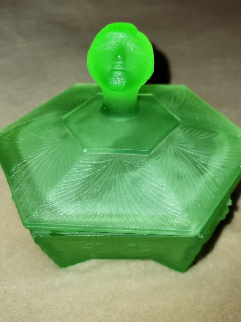 Rare Art Deco Ramses Uranium Glass Powder Jar Green Vaseline Glows UV 1930s